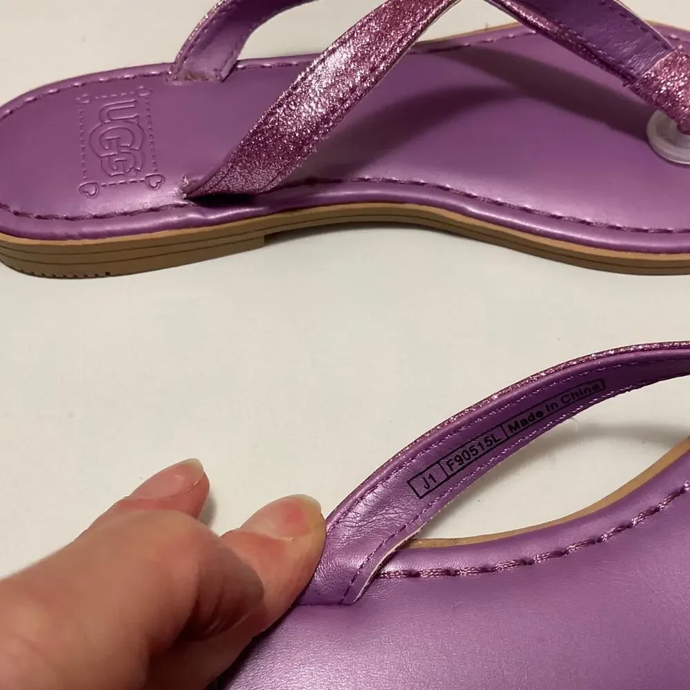 UGG nwt violet